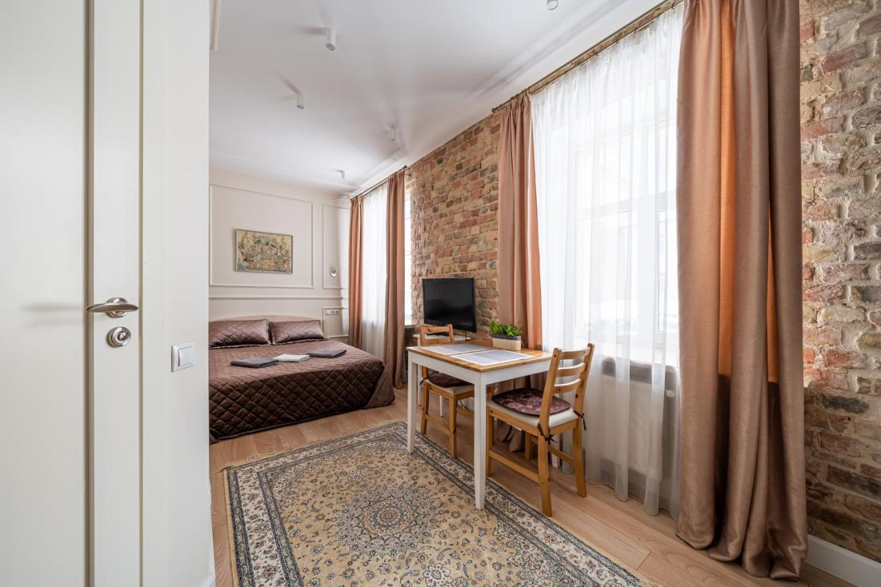 Stylish Studio Close To City Center, Cafes & Parks & Local Dining Riga Kültér fotó